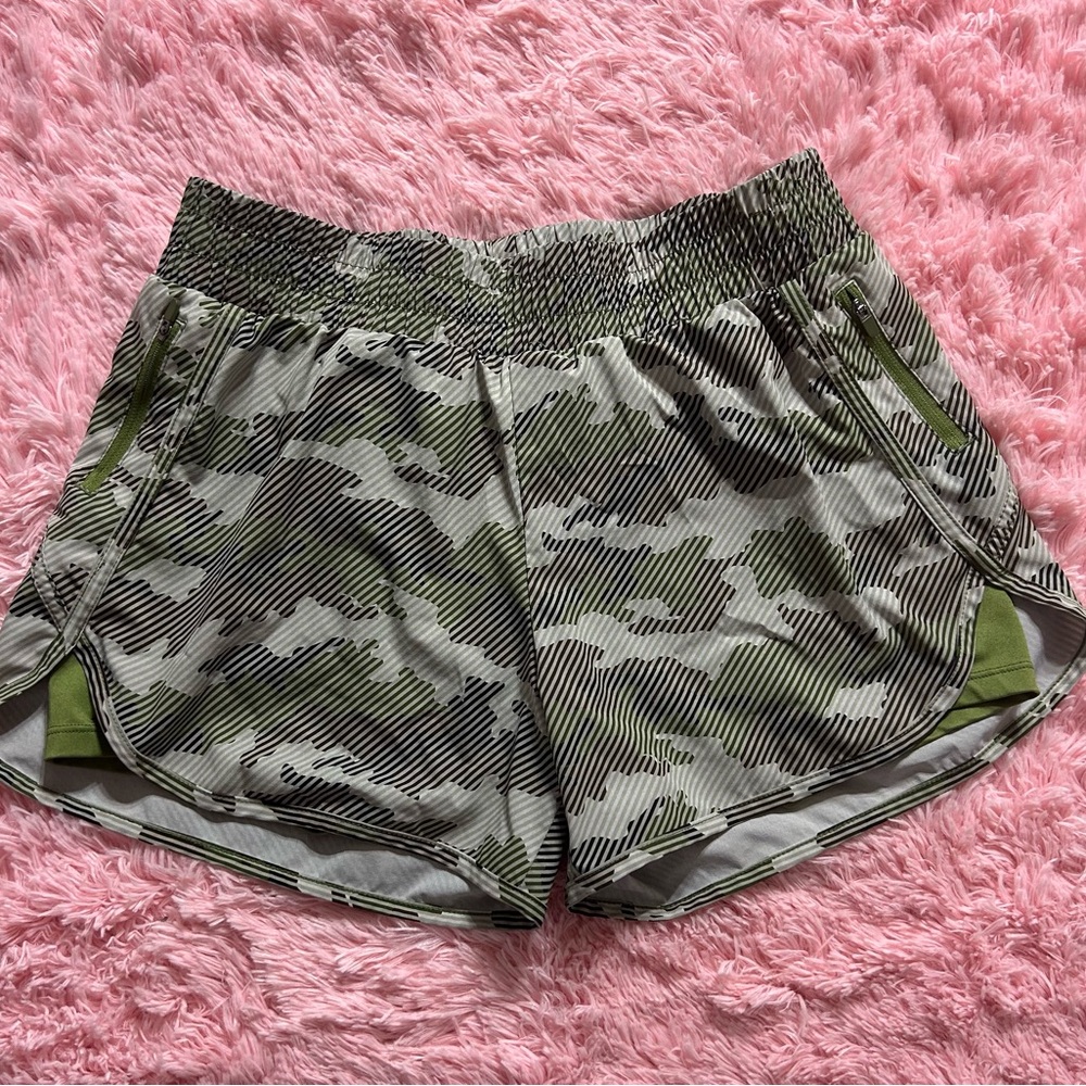 Camo Green Women's Shorts